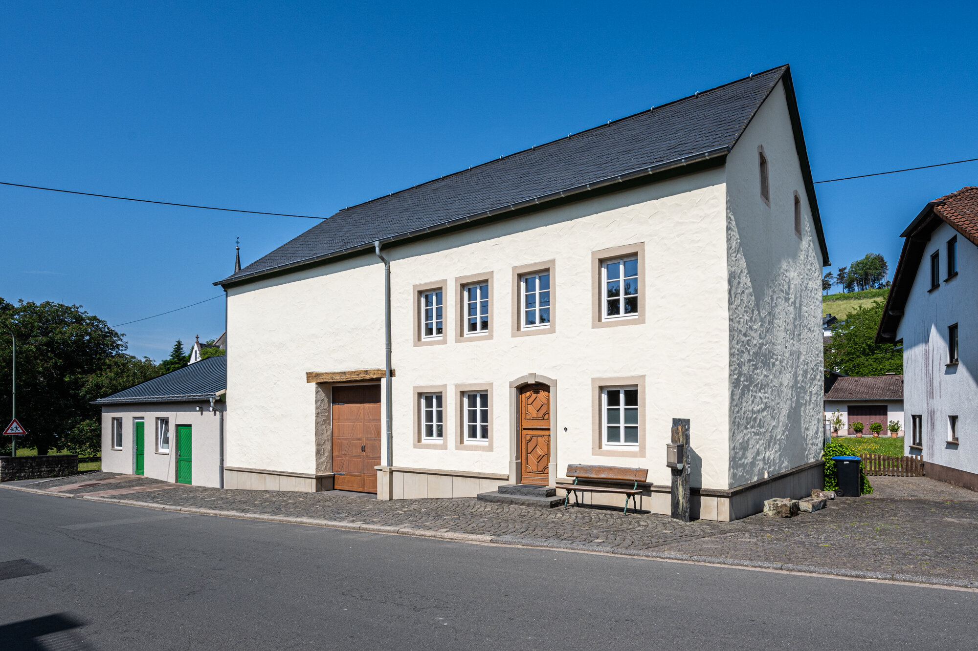 Bauernhaus zum Kauf provisionsfrei 435.000 € 7 Zimmer 172 m²<br/>Wohnfläche 1.300 m²<br/>Grundstück Hauptstraße 10 Deudesfeld 54570