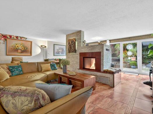 Haus zum Kauf 990.000 € 7 Zimmer 234 m² 318 m² Grundstück Hagsfeld Karlsruhe / Hagsfeld 76139