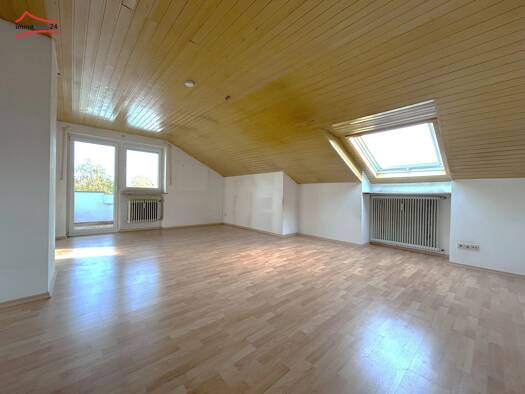 Wohnung zum Kauf 249.000 € 3 Zimmer 89 m² 3 Geschosse frei ab sofort Neutraubling 93073