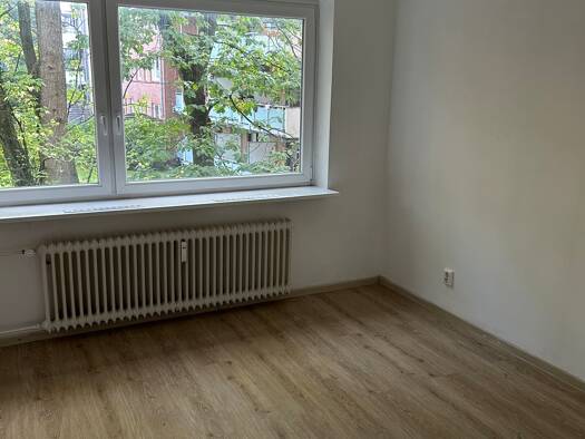 Wohnung zum Kauf provisionsfrei 275.000 € 2 Zimmer 62,5 m² Geschoss 1/4 frei ab sofort Rahlstedt Hamburg 22145
