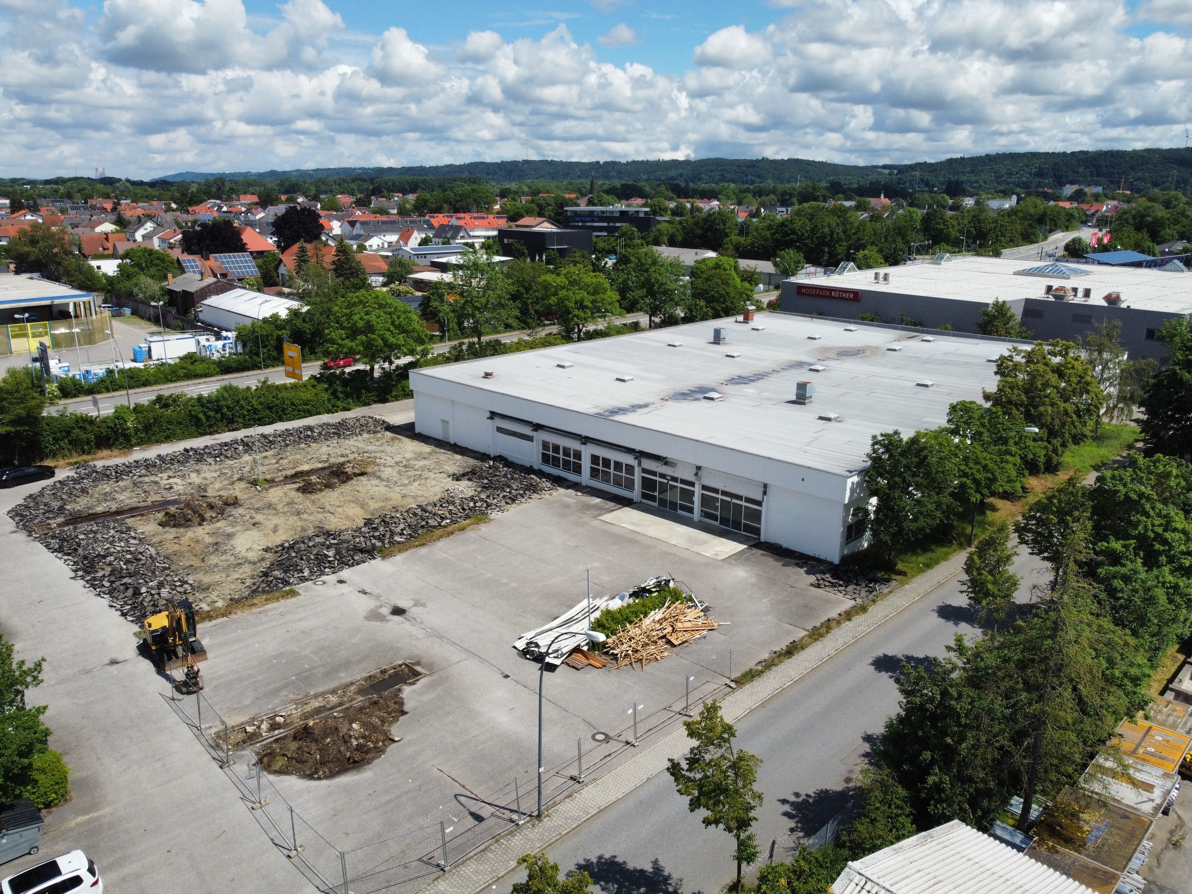 Freifläche zum Kauf als Kapitalanlage geeignet 2.300.000 € 2.950 m²<br/>Fläche 7.558 m²<br/>Grundstück Industriegebiet Landshut 84030