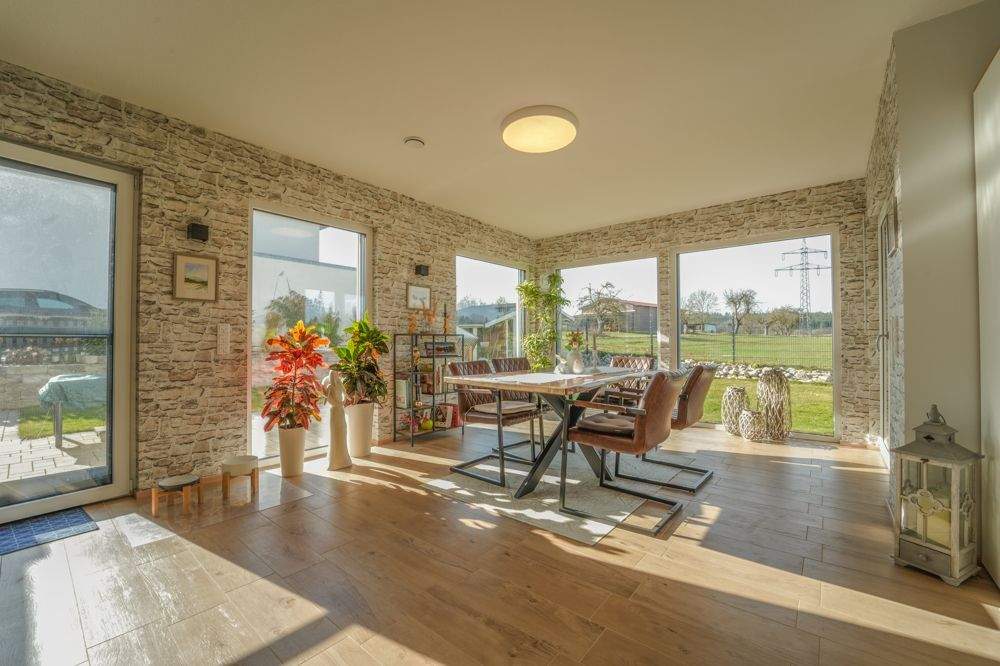 Immobilie in Bingen - Traumhaftes, neuwertiges Einfamilienhaus mit idyllischem Garten, Garage & KfW-55-Standard - Bild 2