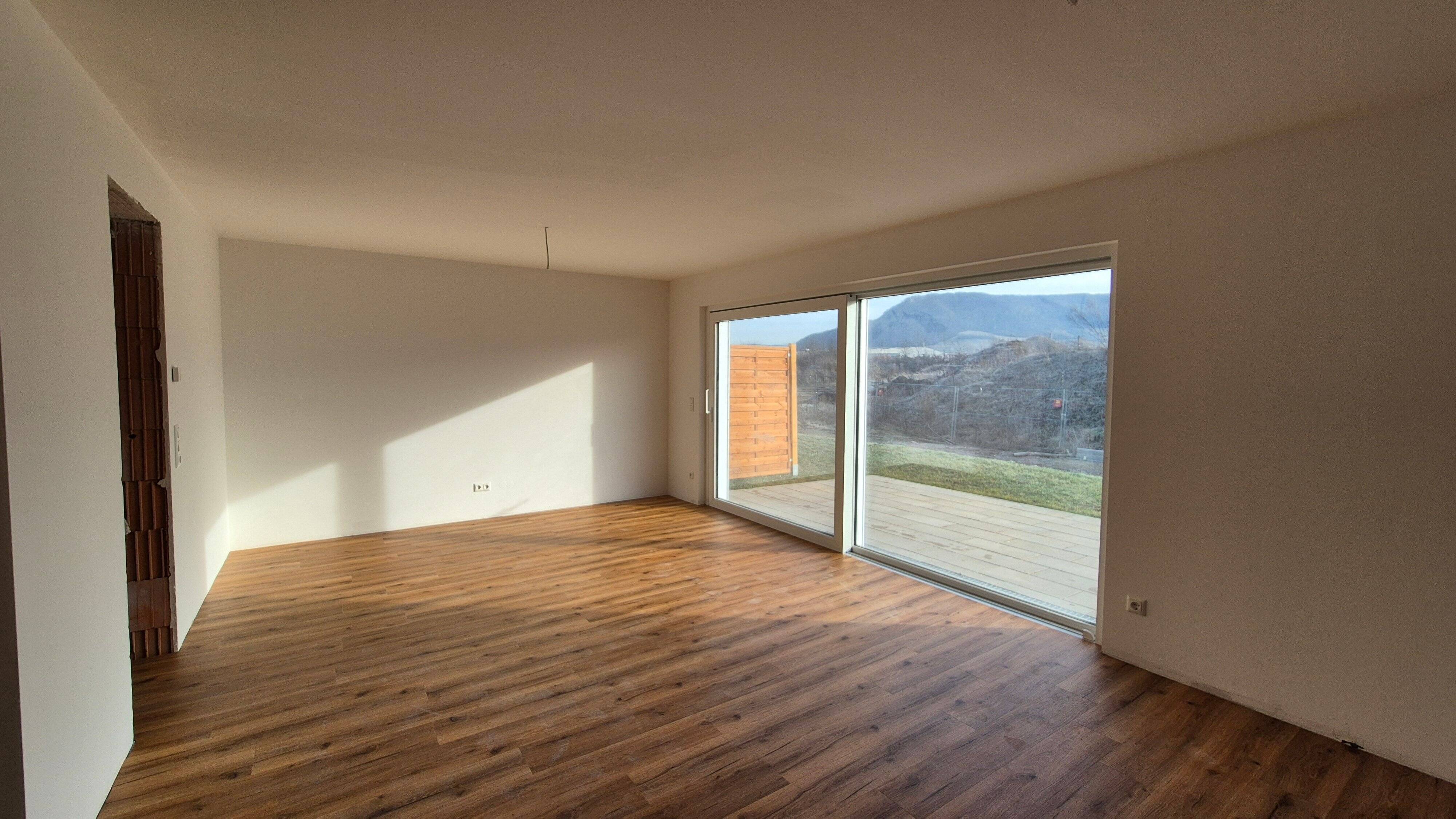 Reihenmittelhaus zum Kauf - Mehr