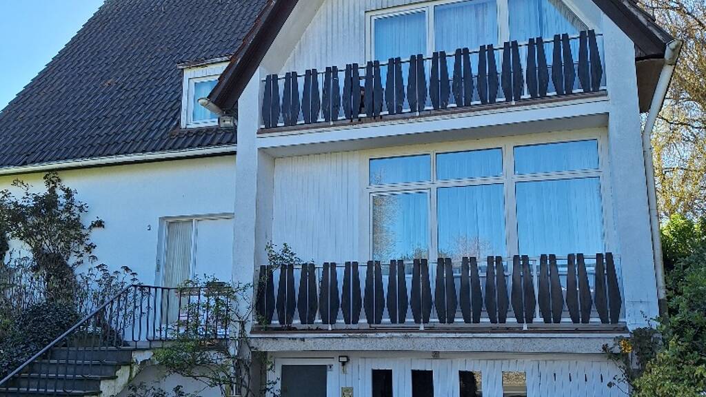 Einfamilienhaus zum Kauf 575.000 € 9 Zimmer 200 m² 1.220 m² Grundstück frei ab 31.10.2026 Rönneberg 2 Breinig Stolberg 52223