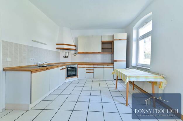 Wohnung zur Miete 350 € 2,5 Zimmer 75 m² Thum Thum 09419