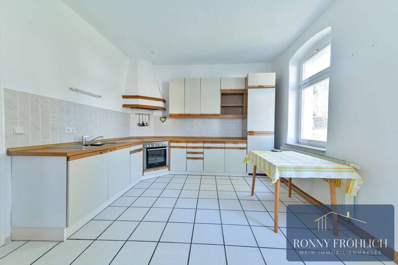 Wohnung zur Miete 350 € 2,5 Zimmer 75 m² Thum Thum 09419