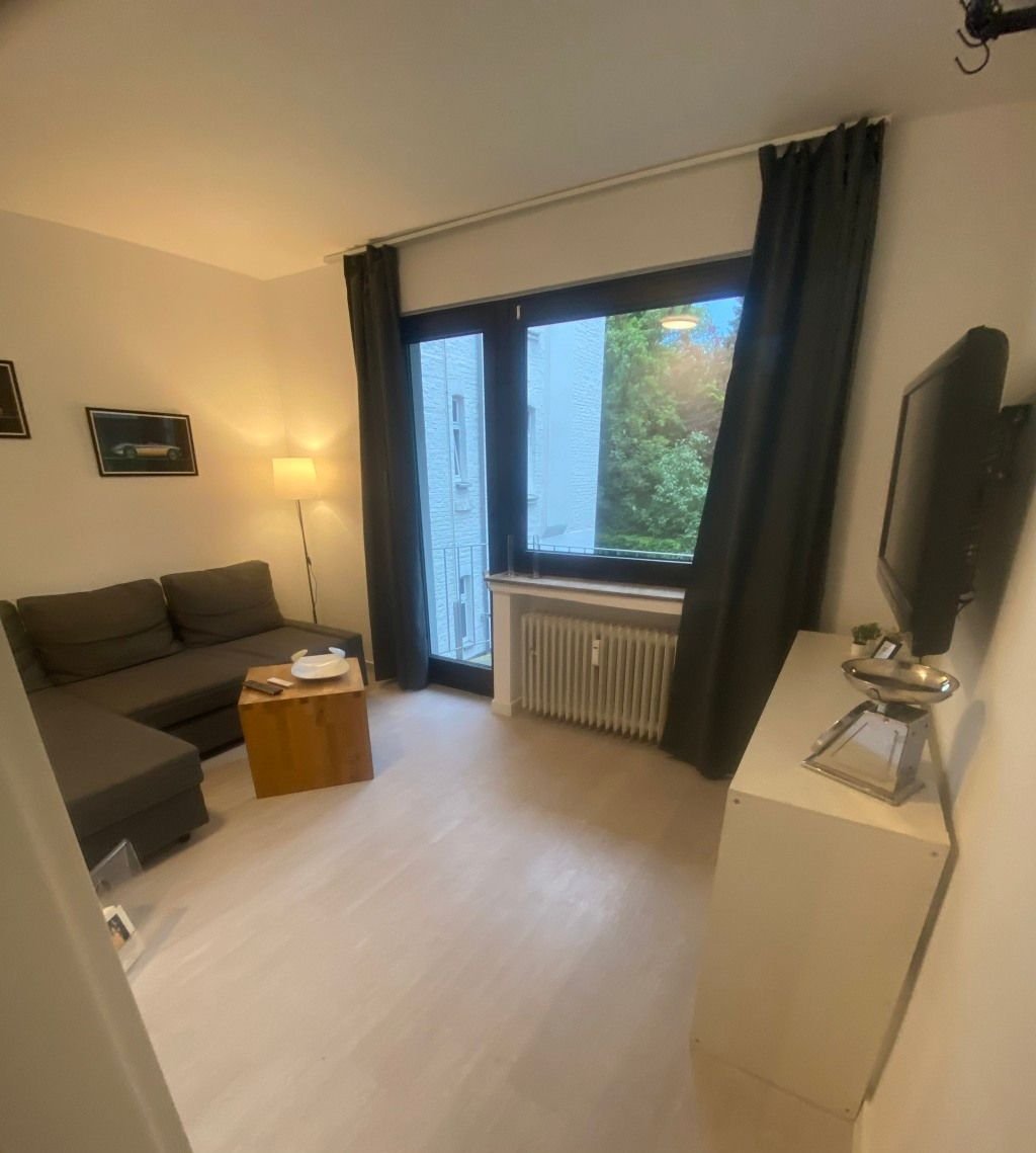 Wohnung zur Miete Wohnen auf Zeit 1.390 € 2 Zimmer 41 m²<br/>Wohnfläche 01.12.2024<br/>Verfügbarkeit Rhöndorfer Straße Klettenberg Köln 50939