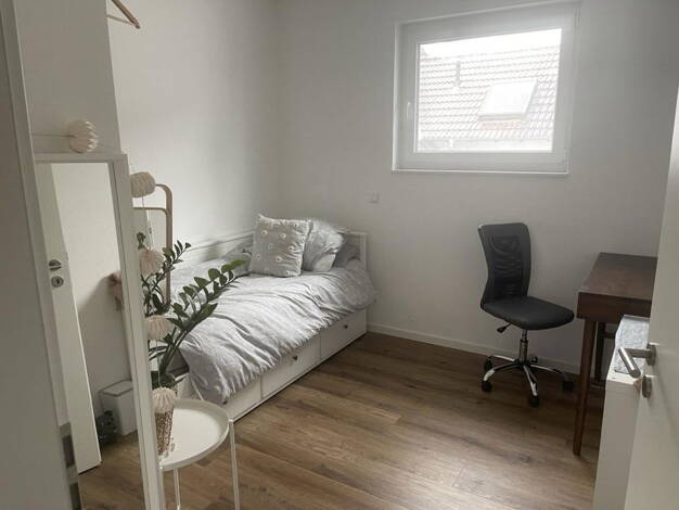 Wohnung zur Miete 1.454 € 4 Zimmer 83 m² 1. Geschoss frei ab 01.08.2025 Kirchtannensiedlung Darmstadt 64297