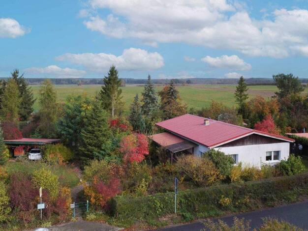 Sonstiges zum Kauf als Kapitalanlage geeignet 175.000 € 3 Zimmer 103 m² 2.551 m² Grundstück Qualzow Mirow 17252