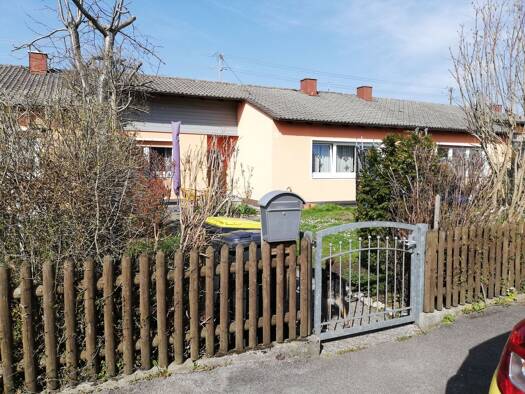 Reihenhaus zur Miete 900 € 3 Zimmer 86 m² 300 m² Grundstück frei ab sofort Prittriching Prittriching 86931