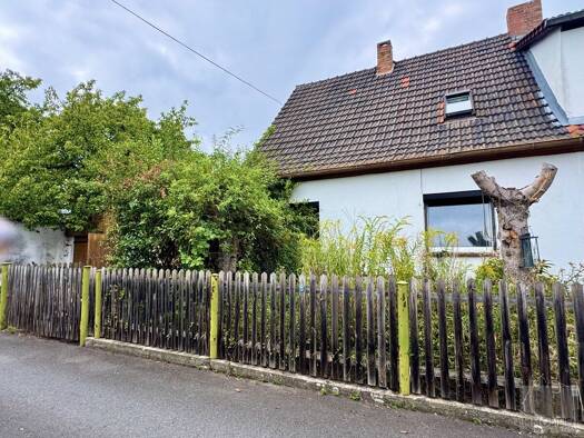 Doppelhaushälfte zum Kauf 70.000 € 6 Zimmer 85,9 m² 766 m² Grundstück Ost Rudolstadt 07407