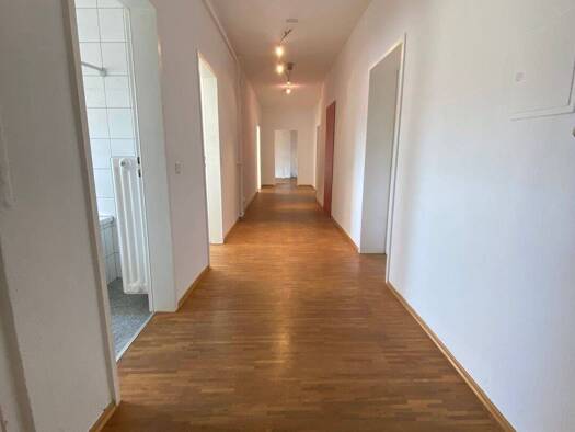 Wohnung zur Miete 1.400 € 4 Zimmer 125 m² Geschoss 2/3 frei ab 01.10.2026 St Johann Mitte 66121