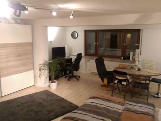 Studio zur Miete 500 € 1 Zimmer 49 m² Geschoss EG/1 Unterrath Stadtbezirk 6 40468