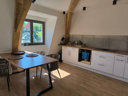 Wohnung zur Miete 1.000 € 3,5 Zimmer 100 m² Geschoss 2/3 frei ab sofort Bettmaringen Stühlingen 79780