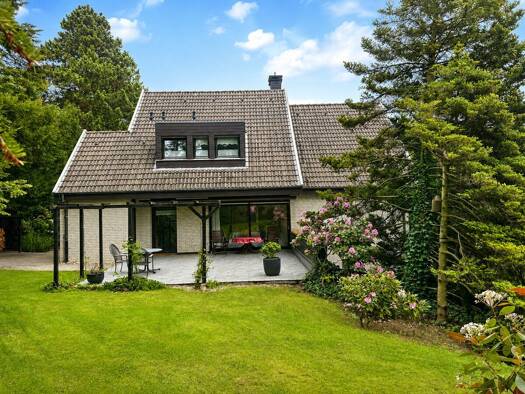 Einfamilienhaus zum Kauf 398.000 € 4 Zimmer 189 m² 1.076 m² Grundstück Iserlohnerheide Iserlohn 58640