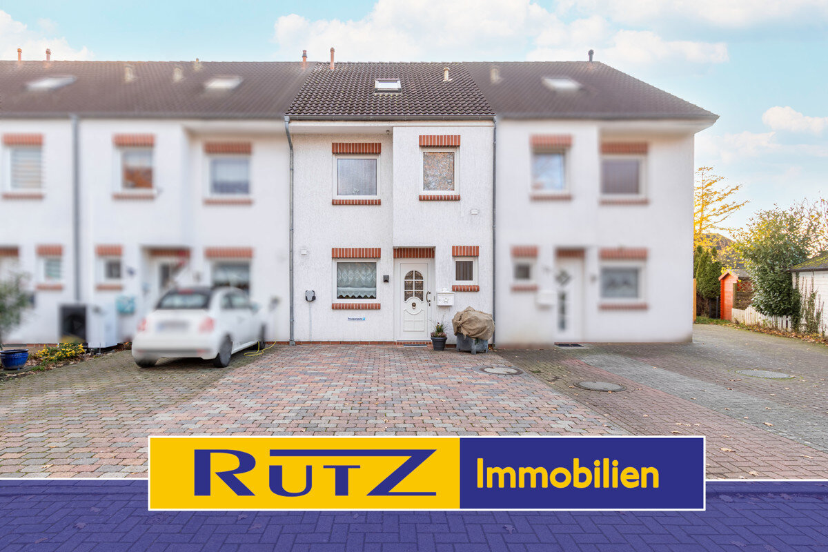 Reihenmittelhaus zum Kauf 289.000 € 4 Zimmer 110 m²<br/>Wohnfläche 221,6 m²<br/>Grundstück ab sofort<br/>Verfügbarkeit Dwoberg - Ströhen - Bezirk 7 Delmenhorst 27753