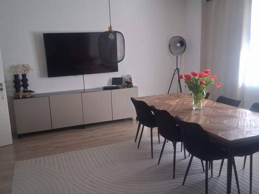 Wohnung zur Miete 669 € 3 Zimmer 95,5 m² 1. Geschoss Ulrichstraße 2-4 Altstadt Duisburg 47051