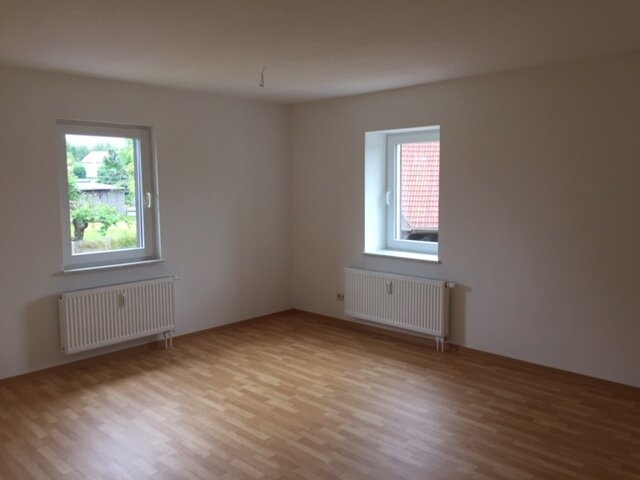 Wohnung zur Miete 250 € 2 Zimmer 50 m²<br/>Wohnfläche 1.<br/>Geschoss Waldheim Waldheim 04736