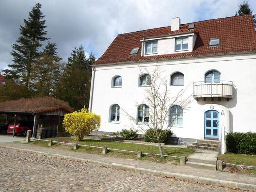 Mehrfamilienhaus zum Kauf als Kapitalanlage geeignet 318.000 € 12 Zimmer 236 m² 1.012 m² Grundstück Perleberg 19348