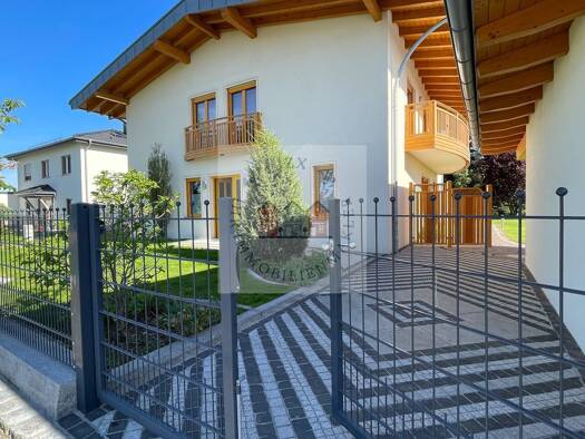 Einfamilienhaus zum Kauf 5 Zimmer 230 m² 1.014 m² Grundstück frei ab sofort Schnaditz Bad Düben 04849