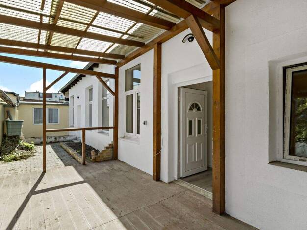 Wohnung zur Miete 490 € 2 Zimmer 50 m² EG Büschdorfer Straße 8 Freiimfelde Halle 06112
