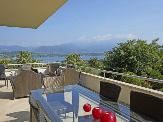 Villa zum Kauf 2.490.000 € 12 Zimmer 592 m² 3.000 m² Grundstück frei ab sofort Via Pisenze Manerba del Garda