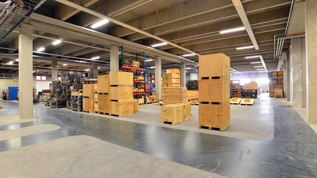 Lagerhalle zur Miete 1.135 m² Lagerfläche teilbar ab 1.135 m² Malmsheim Renningen 71272