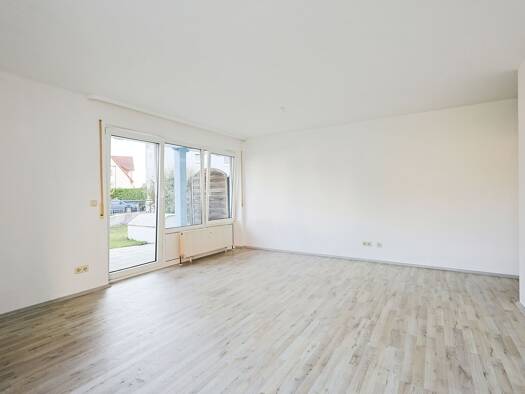 Wohnung zum Kauf 155.000 € 1 Zimmer 43 m² EG frei ab sofort Oberjesingen Herrenberg 71083