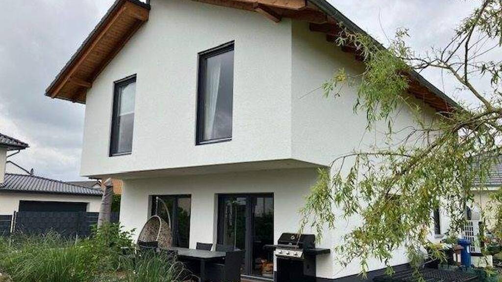 Einfamilienhaus zum Kauf 395.000 € 4 Zimmer 126 m² 581 m² Grundstück frei ab 01.11.2026 Niederölfen Neitersen 57638