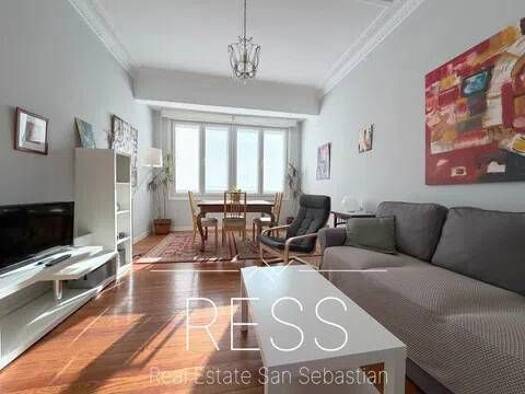 Wohnung zur Miete 3.200 € 3 Zimmer 136 m² 5. Geschoss Zurriola Hiribidea, 6 San Sebastián 20002