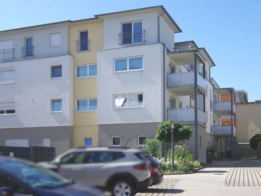 Wohnung zum Kauf 180.000 € 2 Zimmer 74 m² Saalfeld Saalfeld/Saale 07318
