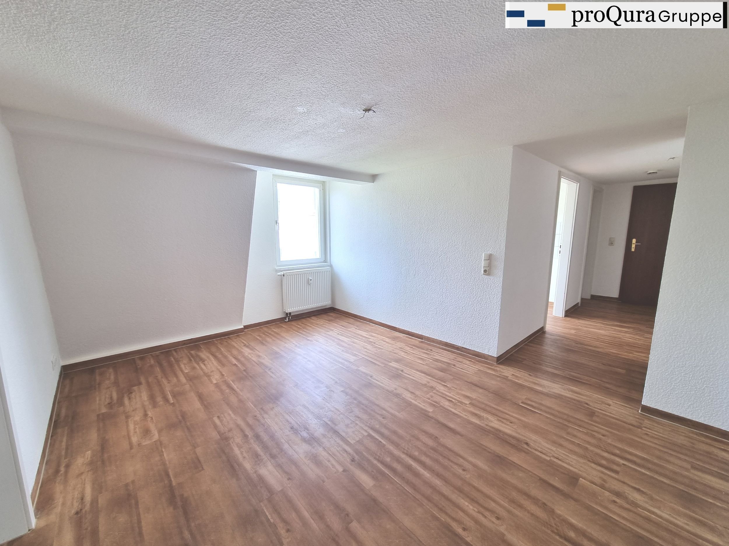 Wohnung zur Miete 315 € 2 Zimmer 45 m²<br/>Wohnfläche 3.<br/>Geschoss ab sofort<br/>Verfügbarkeit Karl-Liebknecht-Str. 43 Mühlhausen Mühlhausen 99974