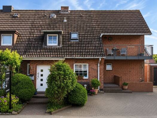 Einfamilienhaus zum Kauf 1.250.000 € 10 Zimmer 219 m² 339 m² Grundstück Westerland Sylt 25980