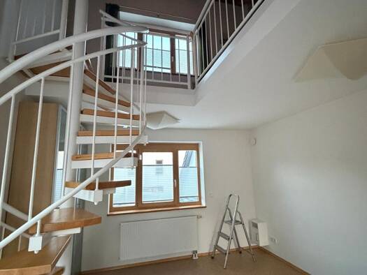 WG-Zimmer zur Miete 370 € 19 m² Geschoss 1/2 frei ab 02.05.2026 Lauf Lauf an der Pegnitz 91207