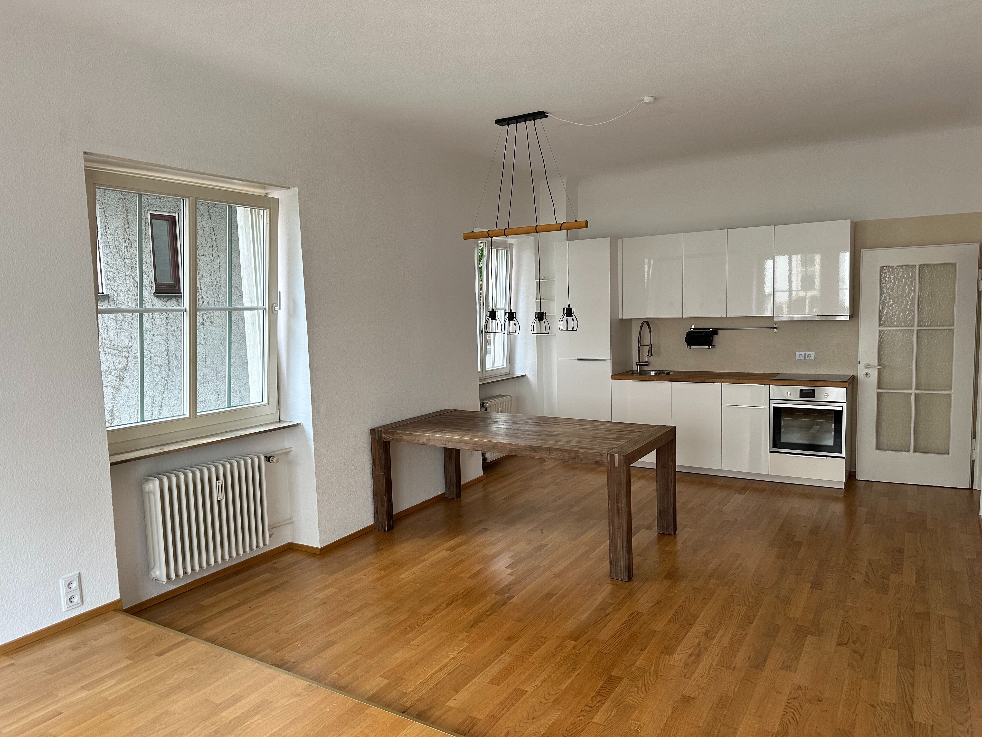 Wohnung zur Miete 1.120 € 2,5 Zimmer 72 m²<br/>Wohnfläche 1.<br/>Geschoss Kernerviertel Stuttgart 70190