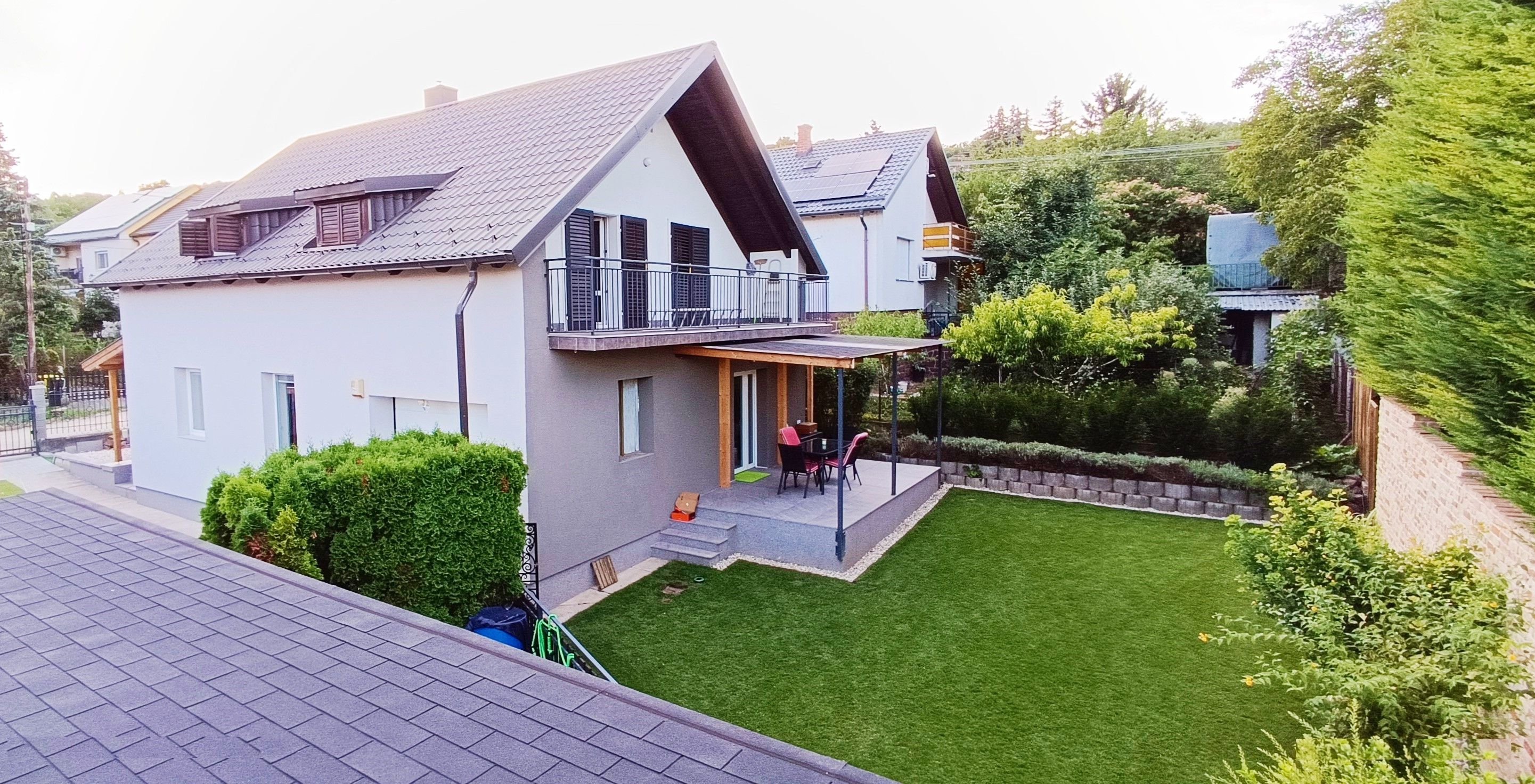 Einfamilienhaus zum Kauf provisionsfrei 725.000 € 5 Zimmer 232 m²<br/>Wohnfläche 700 m²<br/>Grundstück ab sofort<br/>Verfügbarkeit Balatonalmádi 8220