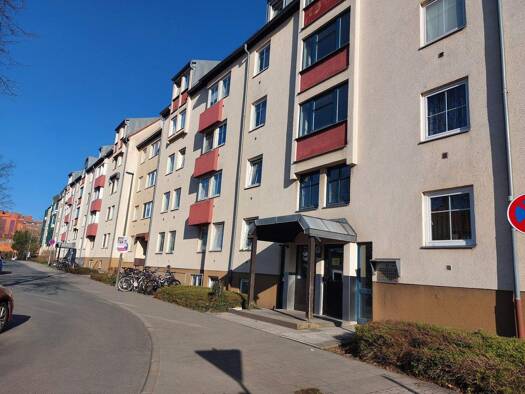 Studio zur Miete 350 € 1 Zimmer 16 m² Anger Erlangen 91052