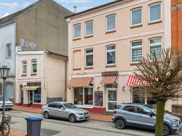 Wohn- und Geschäftshaus zum Kauf als Kapitalanlage geeignet 499.000 € 19 Zimmer 592,2 m² 606 m² Grundstück Rendsburg 24768