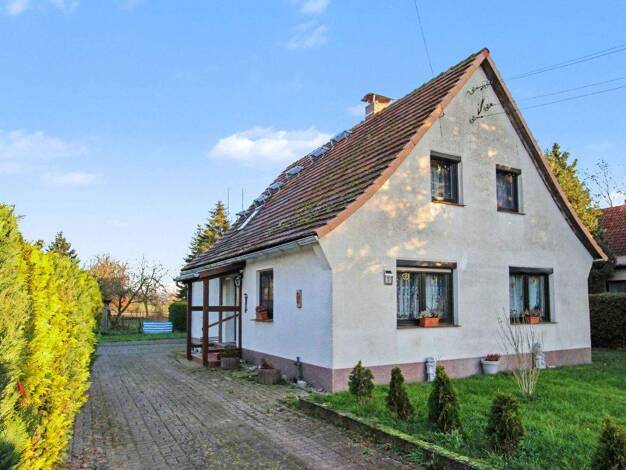 Einfamilienhaus zum Kauf 179.000 € 5 Zimmer 110 m² 2.830 m² Grundstück Wagun Dargun 17159