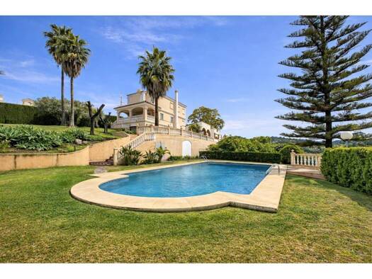 Chalet zum Kauf 1.500.000 € 5 Zimmer 325 m² 2.219 m² Grundstück Estepona 29689