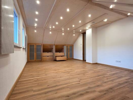 Wohnung zur Miete 550 € 2 Zimmer 61 m² Geschoss 2/3 frei ab sofort Großheubach 63920