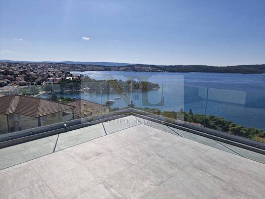 Wohnung zum Kauf - Erstbezug 460.000 € 3 Zimmer 292 m² Geschoss 2/2 Trogir 21220