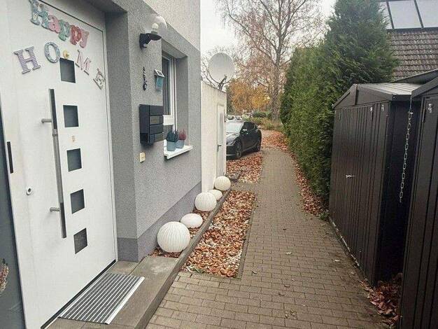 Reihenendhaus zum Kauf provisionsfrei 545.000 € 5 Zimmer 122 m² 200 m² Grundstück frei ab 01.06.2026 Heideweg Halstenbek 25469