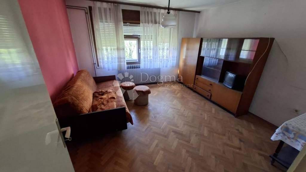 Haus zum Kauf 302.500 € 8 Zimmer 225 m² Gornja Kustosija