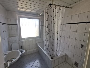 Wohnung zur Miete 420 € 2 Zimmer 64 m² 4. Geschoss frei ab 01.01.2025 Bgm.-Smidt-Str. 117 Mitte - Nord Bremerhaven 27568