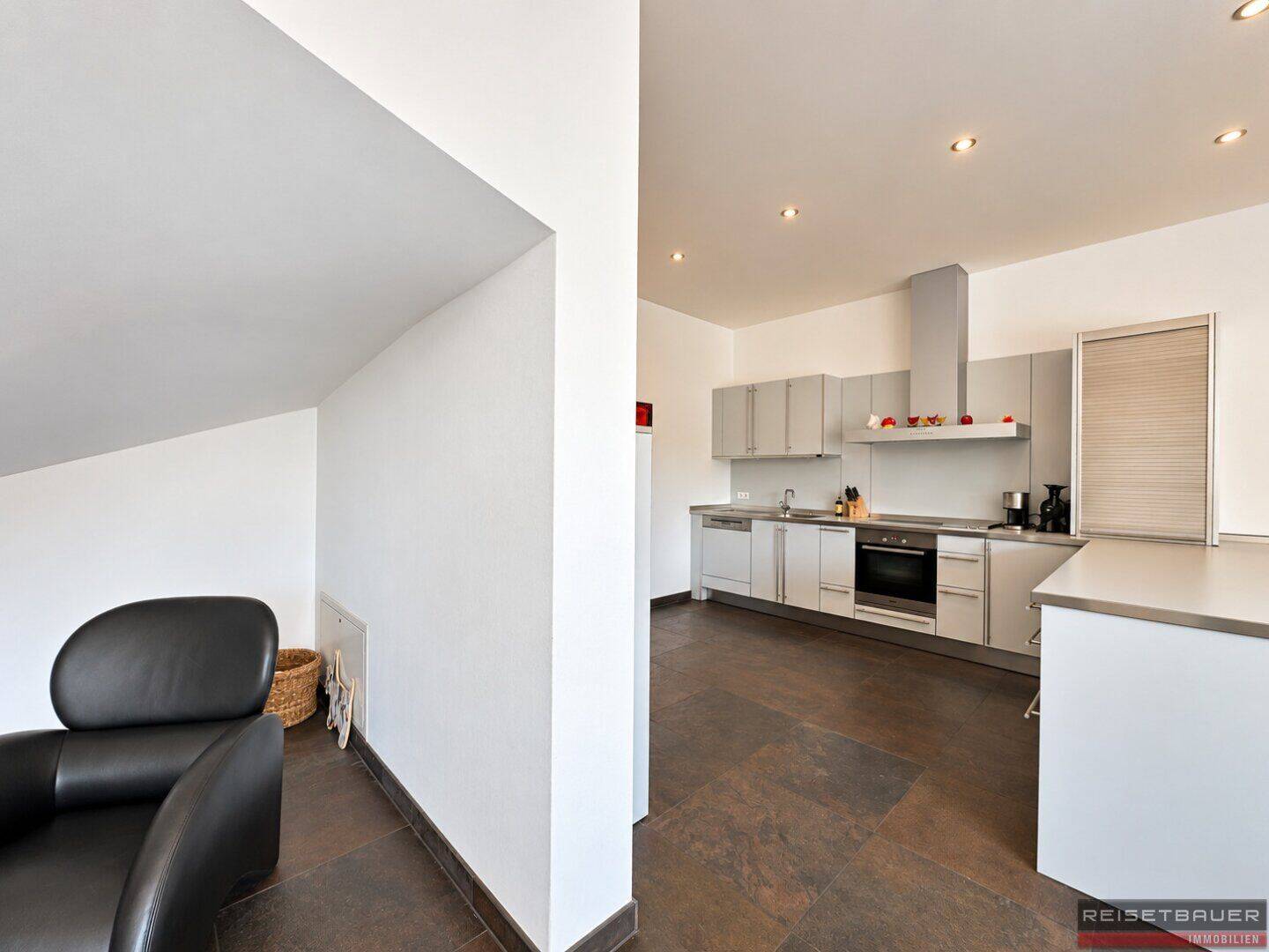 Wohnung – Linz, Altstadtviertel, Innere Stadt - Mehr