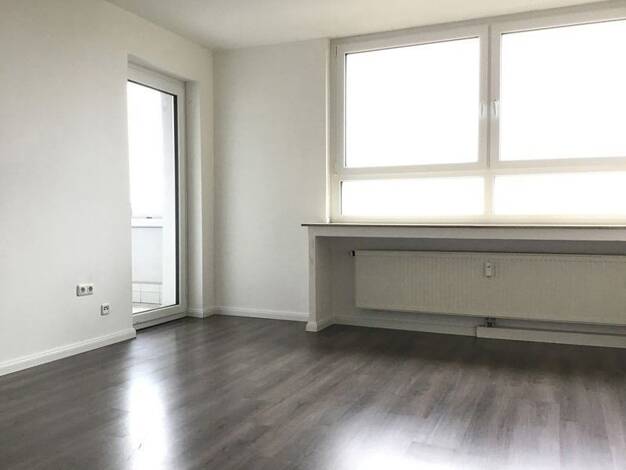 Wohnung zur Miete 574 € 2 Zimmer 60,5 m² 7. Geschoss frei ab 15.08.2026 Meistersingerstr. 70 Leithe Essen 45307