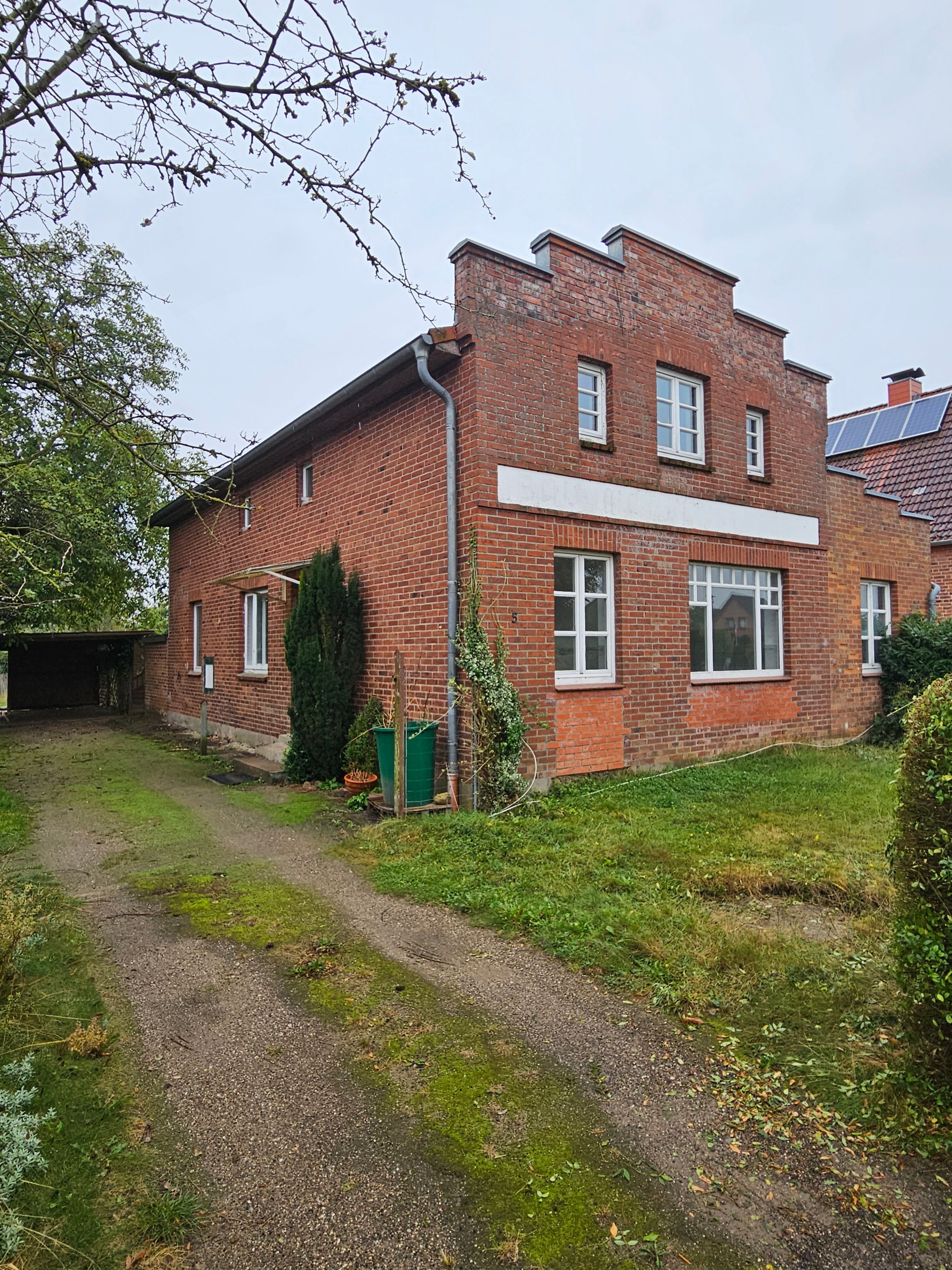 Einfamilienhaus zum Kauf 249.000 € 6 Zimmer 132 m²<br/>Wohnfläche 2.150 m²<br/>Grundstück ab sofort<br/>Verfügbarkeit Carlow Carlow 19217