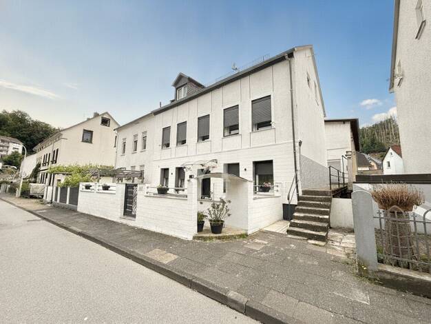 Maisonette zum Kauf 199.000 € 7 Zimmer 177 m² EG Werdohl Werdohl 58791