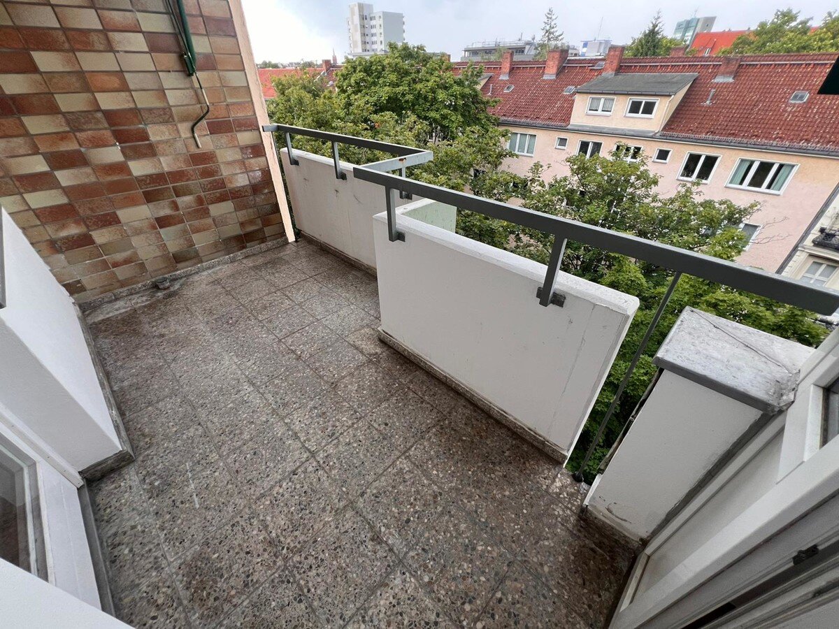 Wohnung zum Kauf 576.513 € 4 Zimmer 91,5 m²<br/>Wohnfläche 4.<br/>Geschoss ab sofort<br/>Verfügbarkeit Charlottenburg Berlin 10789